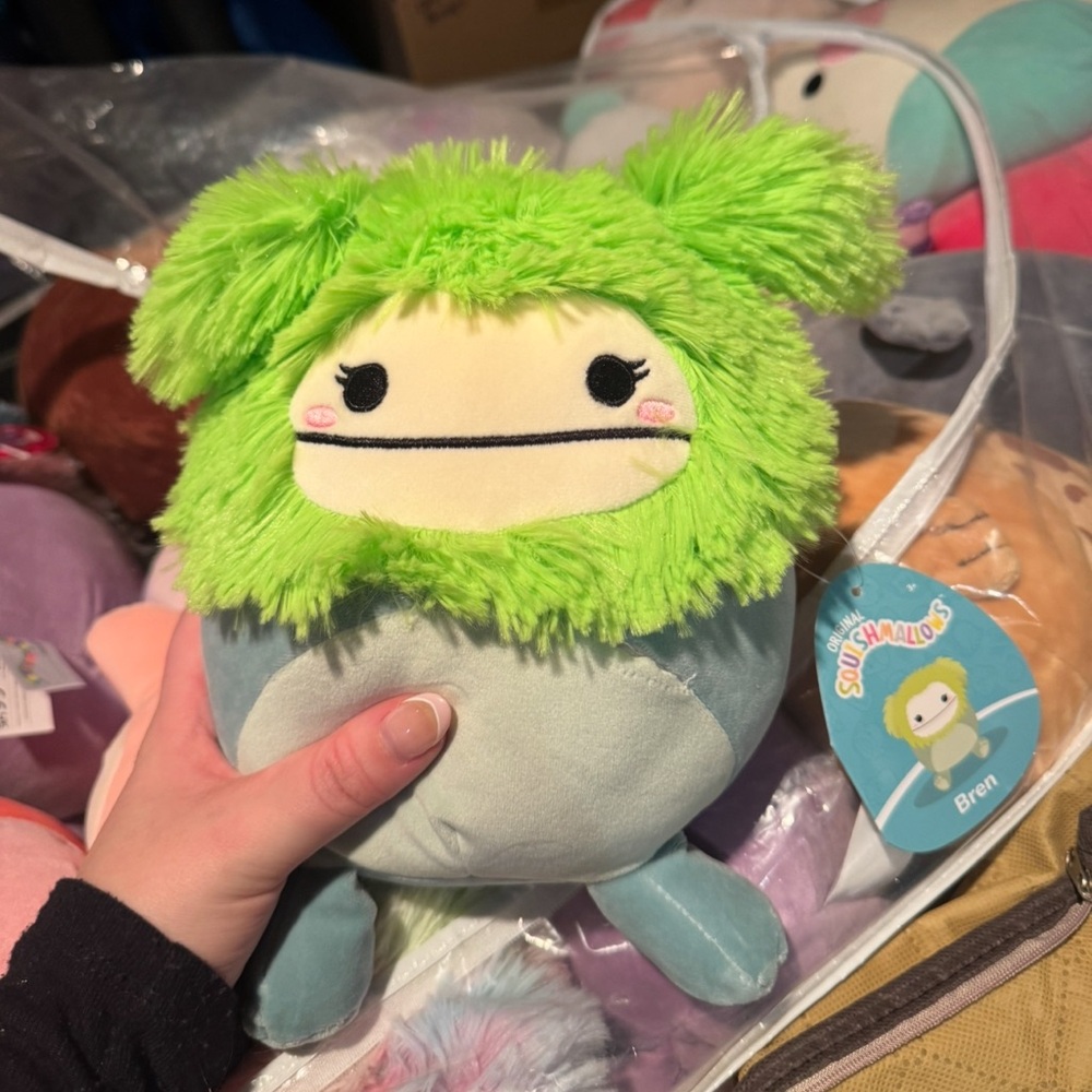 7.5” Bren Bigfoot Squishmallow